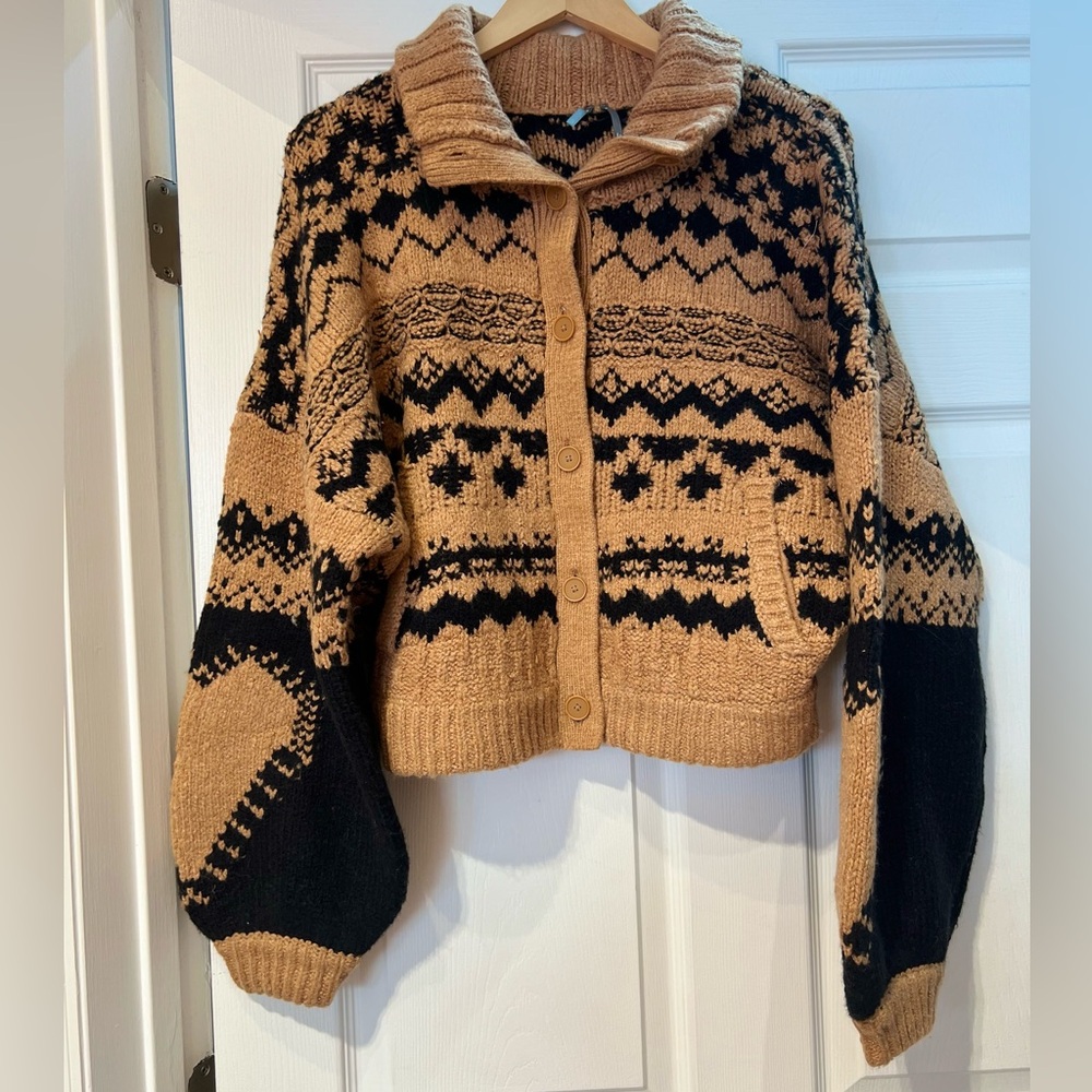 Anthropologie Black and Tan Patterned Cardigan